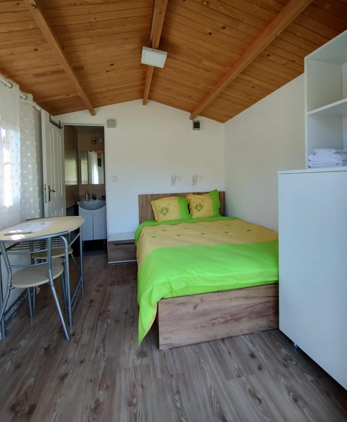 La Amy Apartment Pangarati Екстериор снимка