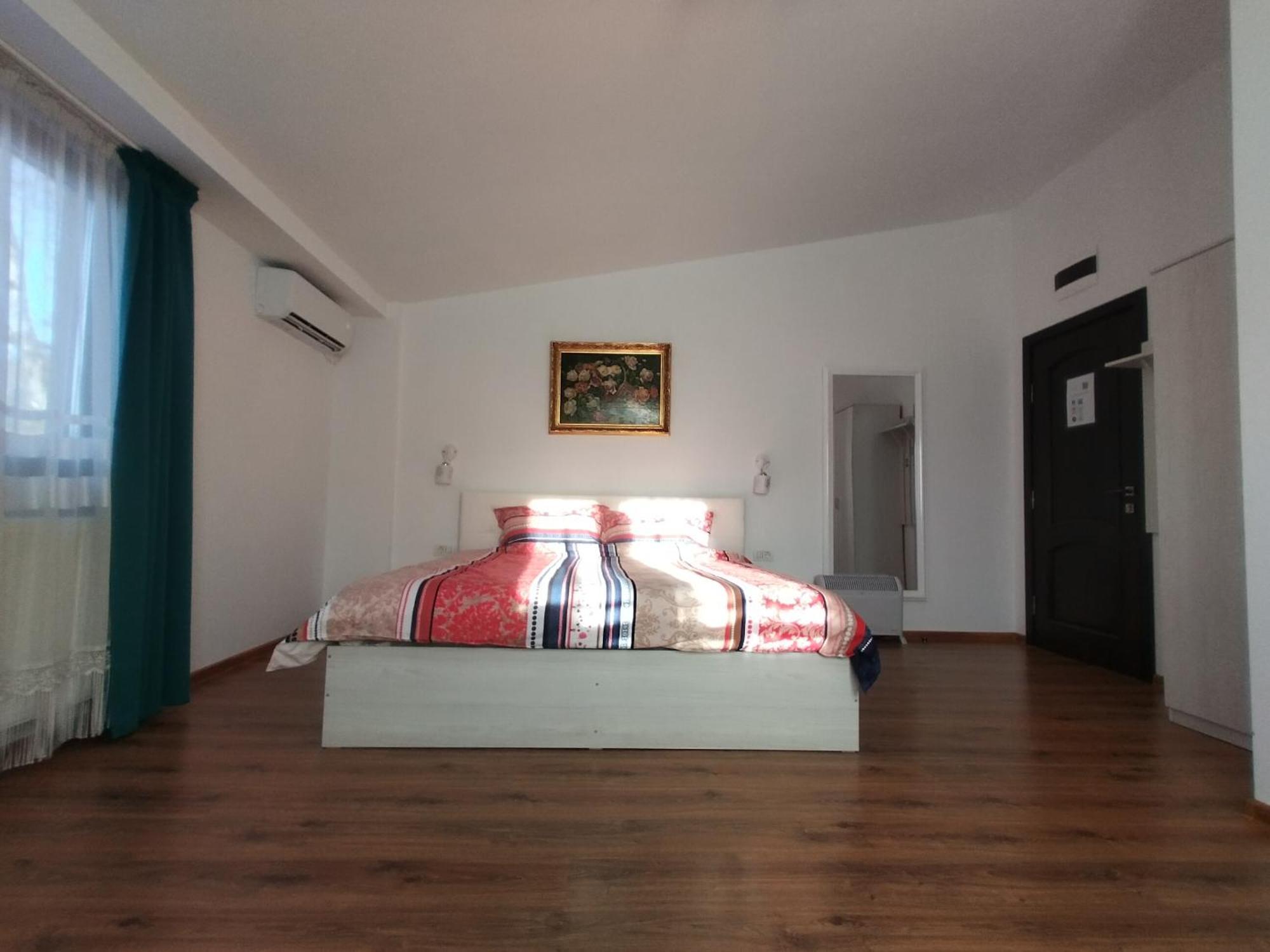 La Amy Apartment Pangarati Екстериор снимка